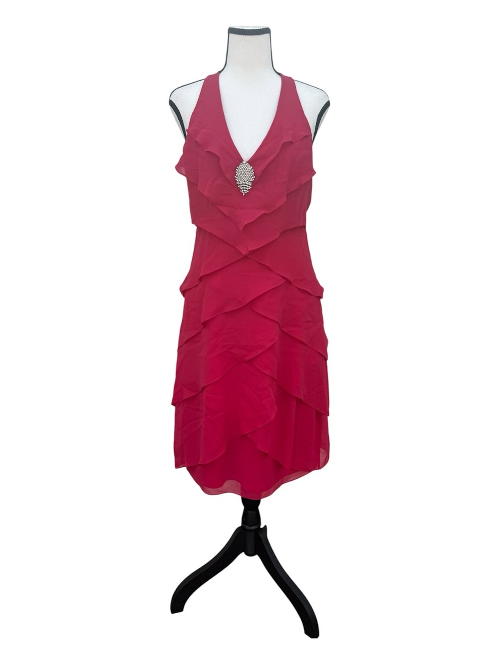Kay Unger | Fuscia Tiered Ruffle V-Neck Silk Dress with Brooch design size 4